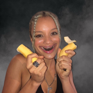 国产麻豆视频网站
